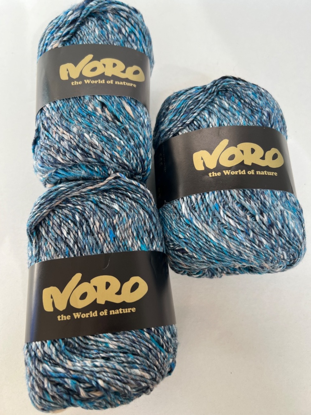 Lot 3 NORO Yarn Multi colour Made in Japan 100 g 250 m Blue Grey Cream Textured